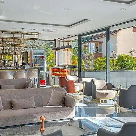 Montenegro 5*